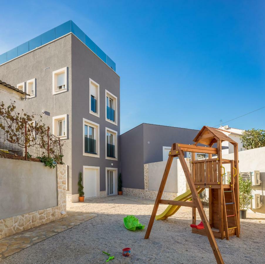 Beachfront Luxury Villa Vinišće Exteriör bild